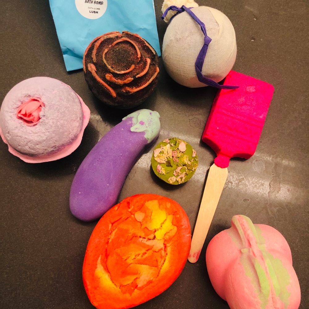 Lush bath bomb, bubble bar, bath oil